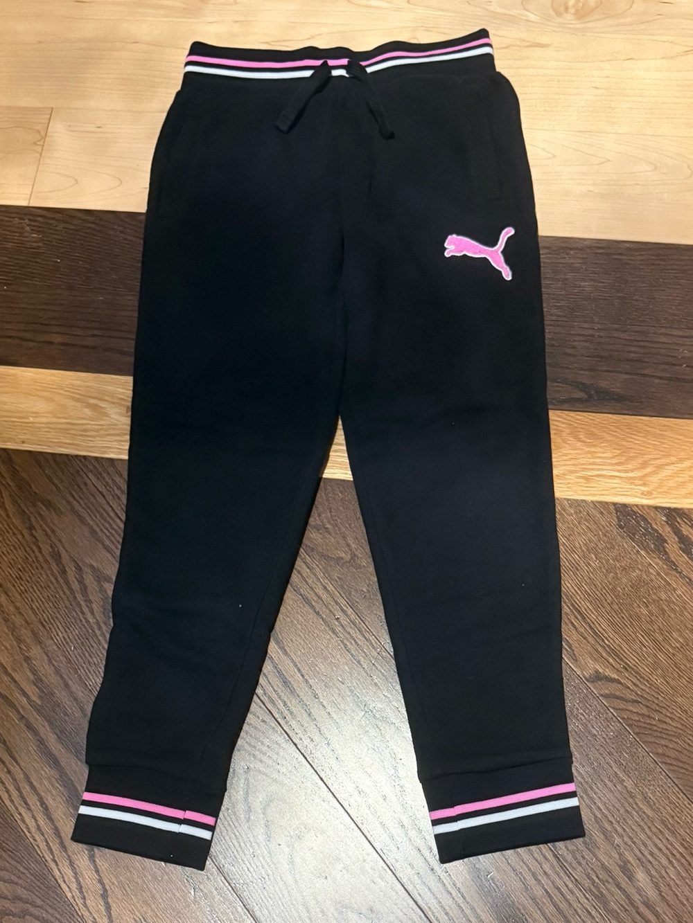 NWT Puma Black Fleece Sweatpants Joggers with Pink Logo